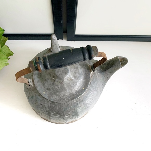 ❤️ANTIQUE FARMHOUSE❤️6qt. Wagner Ware SIDNEY Tea Kettle❤️ORIGINAL CONDITION - Picture 3 of 12